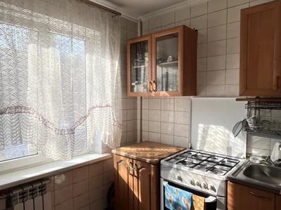 3-бөлмелі пәтер · 58 м² · 2/5 қабат, Жарокова 37, бағасы: 43 млн ₸ в Алматы, Алмалинский р-н