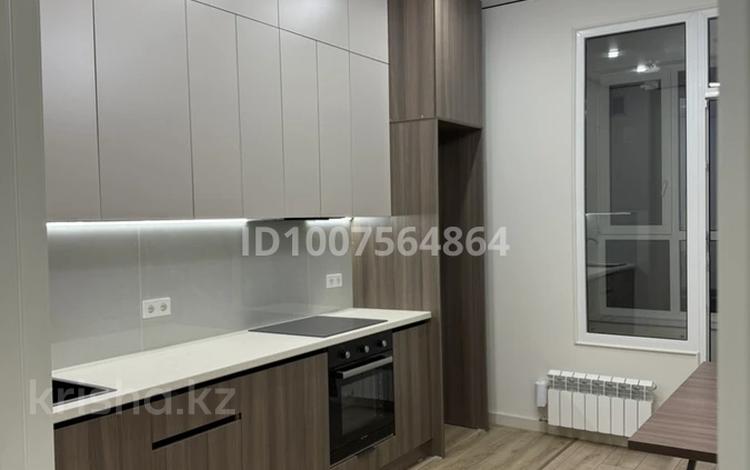 2-бөлмелі пәтер · 70 м² · 3 қабат, Булкушева — Сейфуллина, бағасы: 400 000 ₸ в Алматы, Жетысуский р-н — фото 2