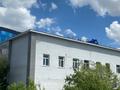 Свободное назначение, офисы, магазины и бутики, склады, общепит, салоны красоты, бани, гостиницы и зоны отдыха, медцентры и аптеки, образование, развлечения · 1010 м² за 400 млн ₸ в Караганде, Казыбек би р-н — фото 3