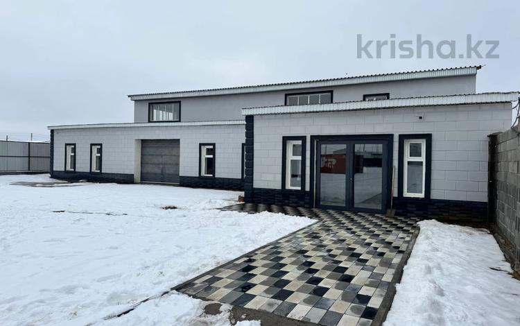 Свободное назначение, офисы, склады, азс, автосервисы и автомойки · 700 м² за 1.5 млн ₸ в  — фото 2