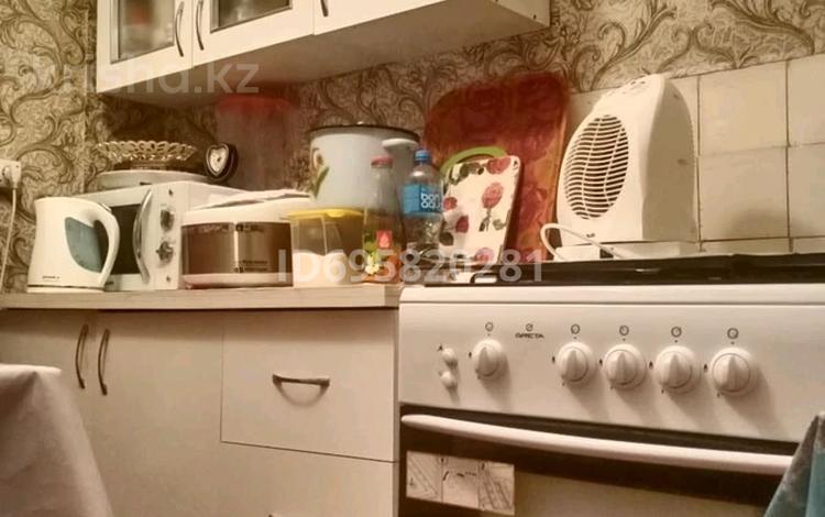 Жеке үй · 4 бөлме · 72 м² · 5 жүзд., Тулендинова 00 — Толе би, бағасы: 6 млн ₸ в Уштобе — фото 2