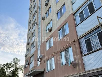Продажа квартир в Атырауской обл.: 1-комнатная квартира · 44 м² · 5/9 этаж, пгт Балыкши, Бейбитшилик 62 за 15 млн 〒 1-комнатная квартира · 44 м² · 5/9 этаж, пгт Балыкши, Бейбитшилик 62 за 15 млн 〒 в Атырау