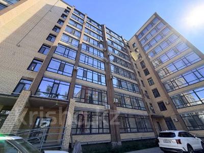2-бөлмелі пәтер · 60 м² · 1/9 қабат, Набережная 49В, бағасы: 34.5 млн ₸ в Костанае