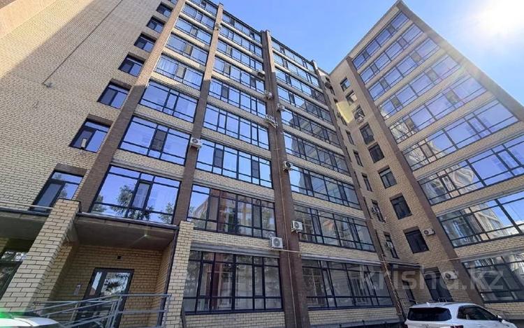 2-бөлмелі пәтер · 60 м² · 1/9 қабат, Набережная 49В, бағасы: 34.5 млн ₸ в Костанае — фото 11