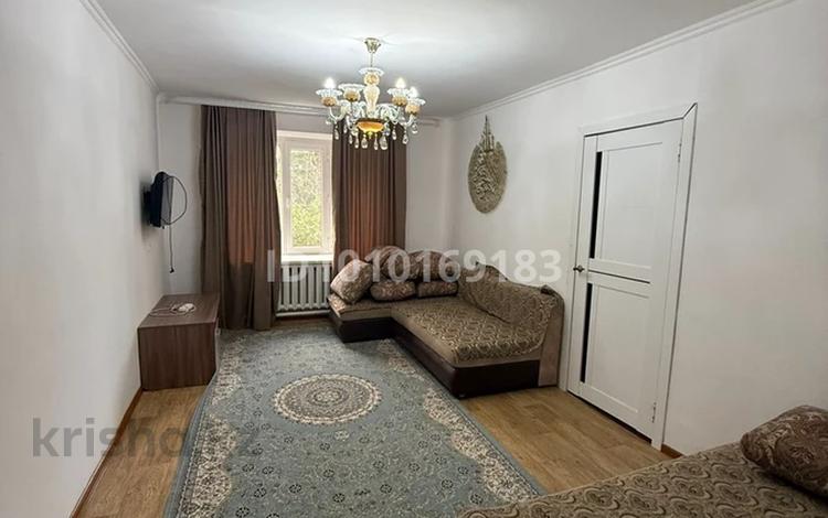 3-комнатная квартира · 64 м² · 1/2 этаж, Богенбай Батыра 31 А за 19 млн 〒 в Зайсане — фото 2