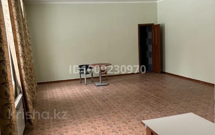 Еркін · 86 м², бағасы: 350 000 ₸ в Усть-Каменогорске — фото 2
