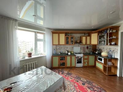 2-комнатная квартира, 90 м², 4/5 этаж, Уалиханова за 35 млн 〒 в Петропавловске