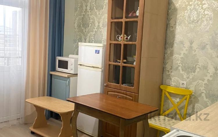 2-комнатная квартира · 46 м² · 12/12 этаж, Керей и Жанибек хандар 22 — Туркестан за 190 000 ₸ в Астане, Есильский р-н — фото 15