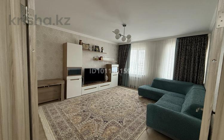 3-комнатная квартира · 81.9 м² · 11/12 этаж, Ракымжан Кошкарбаев 37 — Пересечение улицы Жумабаева за 65 млн ₸ в Астане, Алматы р-н — фото 2