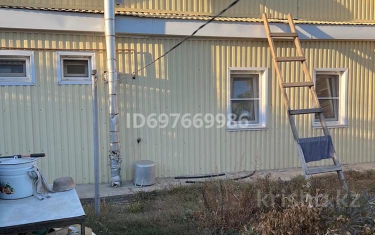 Жеке үй · 3 бөлме · 100 м² · 800 жүзд., Профсоюзная — Партизанская, бағасы: 30 млн ₸ в Уральске — фото 2
