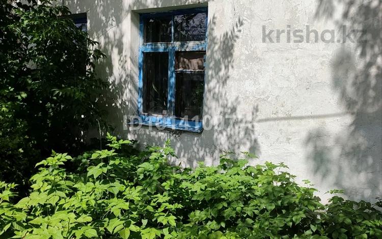 Часть дома · 3 комнаты · 70 м² · 4 сот., мкр Михайловка , Бадина 102 за 8 млн ₸ в Караганде, Казыбек би р-н — фото 2