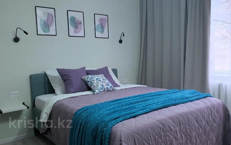1-комнатная квартира · 41 м² · 3/9 этаж, Иртышская 17Г — Бозтаева за 15 000 ₸ в Семее — фото 4