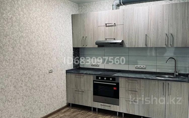 1-комнатная квартира, 34 м², 1/2 этаж, Промышленная 9 за 9.2 млн 〒 в Усть-Каменогорске — фото 2