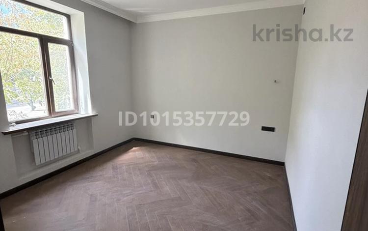 2-комнатная квартира · 50 м² · 1/3 этаж, Рахимова 57 за 18 млн ₸ в Таразе — фото 2