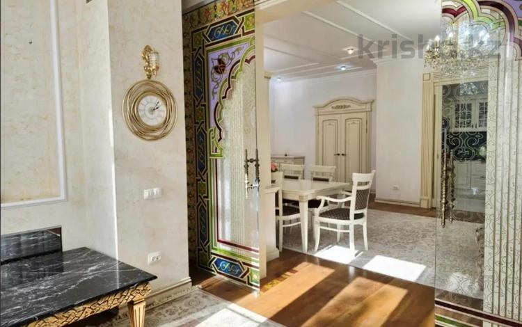 4-комнатная квартира · 180 м² · 1/5 этаж, Омарова за 185 млн ₸ в Алматы, Медеуский р-н — фото 11