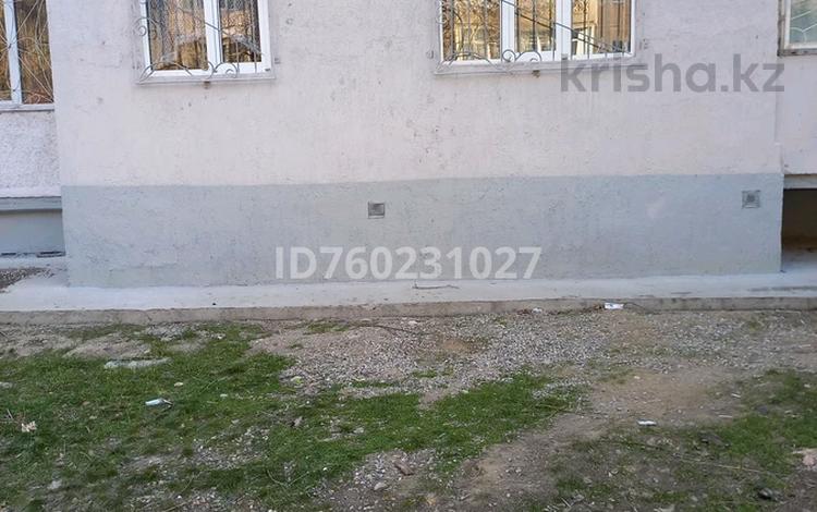 2-комнатная квартира · 50 м² · 1/5 этаж, Микрорайон Аса 35 35 — Шостоковича за 19 млн 〒 в Таразе — фото 2