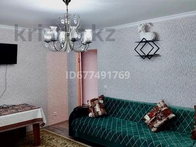 2-комнатная квартира, 54.5 м², 3/12 этаж посуточно, Жана кала 11 коше 33/2 за 10 000 〒 в Туркестане