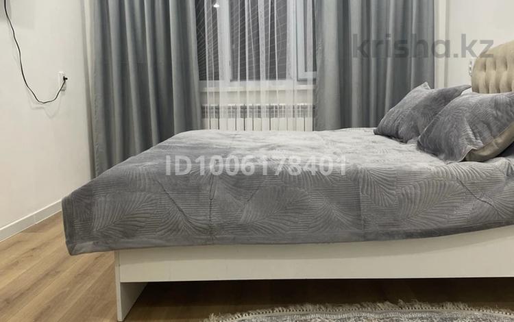 1-бөлмелі пәтер · 36 м² · 1/5 қабат, мкр Каратау 13, бағасы: 10 000 〒 в Таразе — фото 2