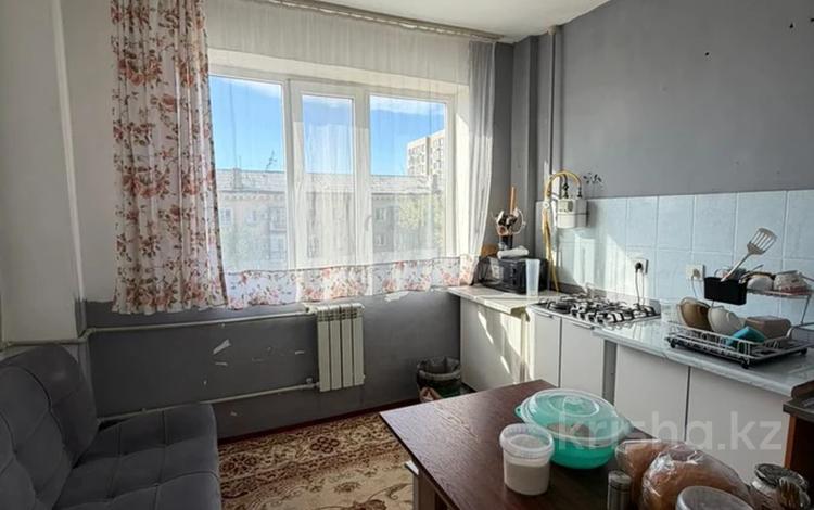 2-комнатная квартира · 61 м² · 3/6 этаж, мкр Центральный, Сырым Датова 29 за 15.5 млн ₸ в Атырау — фото 2