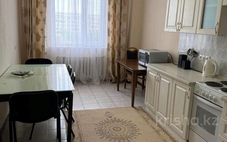 2-комнатная квартира · 75 м² · 7/16 этаж, Ташенова 7 — Бараева за 280 000 ₸ в Астане, Алматы р-н — фото 2