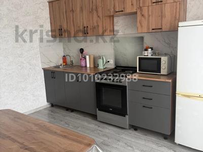 2-комнатная квартира · 82 м² · 5/5 этаж, Район Карагайлы 50 Г за 250 000 〒 в Семее