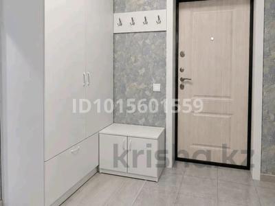 2-бөлмелі пәтер · 70 м² · 1/5 қабат, Алтын орда ш/а. 17 г, бағасы: 28 млн ₸ в Актобе, мкр. Алтын орда