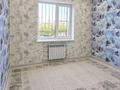 2-бөлмелі пәтер · 70 м² · 1/5 қабат, Алтын орда ш/а. 17 г, бағасы: 28 млн ₸ в Актобе, мкр. Алтын орда — фото 9