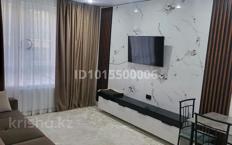 2-бөлмелі пәтер · 40 м² · 2/12 қабат, мкр Акжайык, Байдибек би 115/10, бағасы: 250 000 ₸ в Шымкенте, Абайский р-н — фото 2