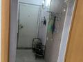 2-бөлмелі пәтер · 45 м² · 5/5 қабат, Курмангазы 166 — Напротив магазин Урал, бағасы: 15 млн ₸ в Уральске — фото 4