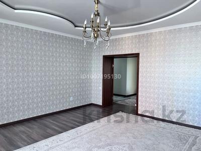 3-комнатная квартира · 107 м² · 4/9 этаж, мкр. Алтын орда 60 корпус 1 — Обл гаи за 44 млн ₸ в Актобе