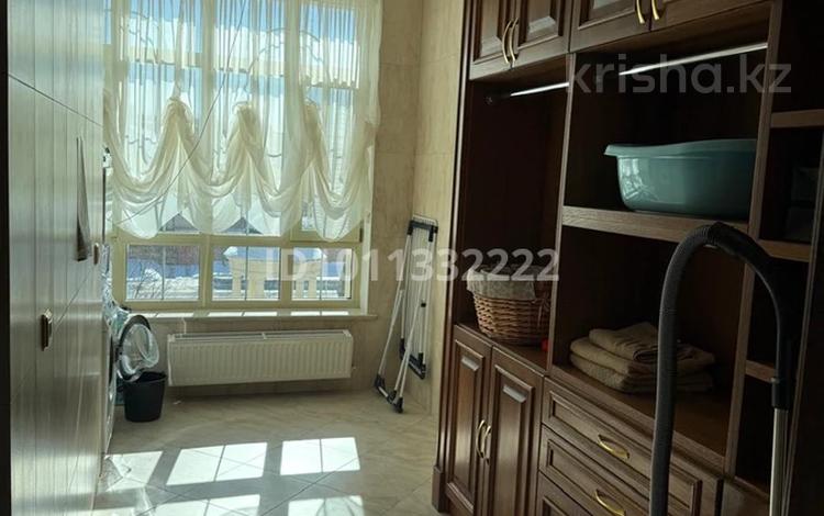 4-бөлмелі пәтер · 200 м² · 3/6 қабат, Тоқырауын 8, бағасы: 3.5 млн ₸ в Астане, Алматы р-н — фото 2