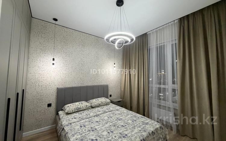 1-комнатная квартира · 40 м², Жумекен Нажимеденов 17 за 2 000 ₸ в Астане, Сарайшык р-н — фото 2