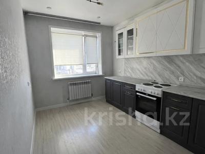 2-бөлмелі пәтер · 42.3 м² · 7/9 қабат, Аэропорт 1 шағын ауданы, Шакшак Жанибек Батыра, бағасы: 27 млн ₸ в Костанае, Микрорайон Аэропорт 1