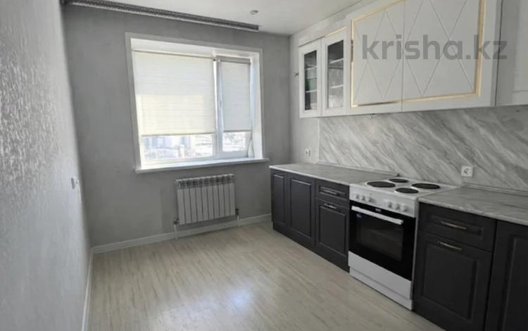 2-бөлмелі пәтер · 42.3 м² · 7/9 қабат, Аэропорт 1 шағын ауданы, Шакшак Жанибек Батыра, бағасы: 27 млн ₸ в Костанае, Микрорайон Аэропорт 1 — фото 2