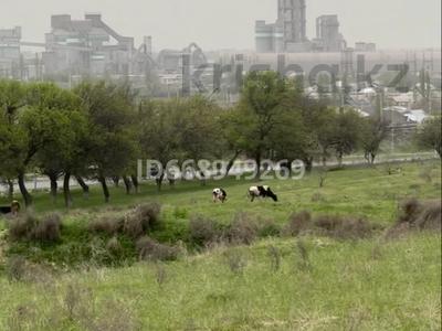 Продажа участков в Шымкенте: Участок · 1 га, Жибек Жолы 538 — Туранская трасса за 300 млн 〒 Участок · 1 га, Жибек Жолы 538 — Туранская трасса за 300 млн 〒 в Шымкенте