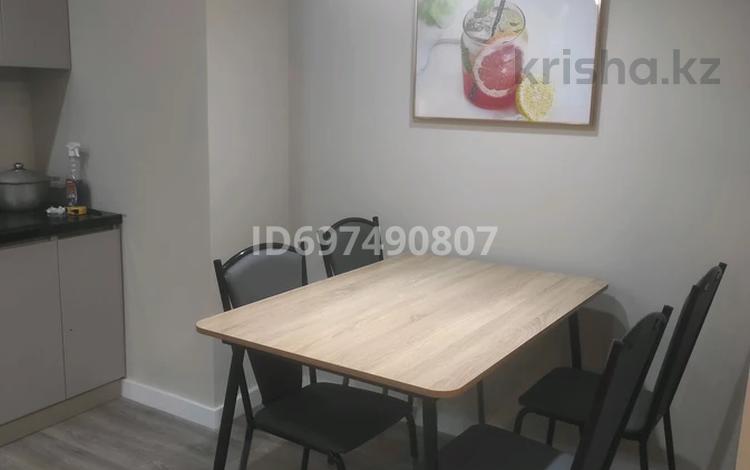 2-бөлмелі пәтер · 45 м² · 13/14 қабат, Жандосова 94А, бағасы: 380 000 ₸ в Алматы, Бостандыкский р-н — фото 2
