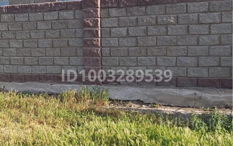 Отдельный дом · 4 комнаты · 102 м² · 18.5 сот., Кенен азербаев 3 за 27 млн 〒 в Таразе — фото 2