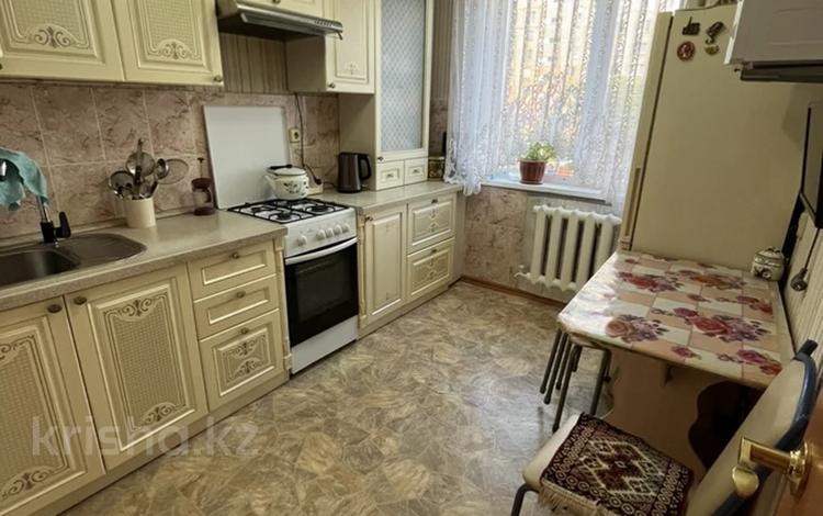 3-бөлмелі пәтер · 65 м² · 3/10 қабат, Проезд Джамбула 1А — Стадион Карасай, бағасы: 26 млн ₸ в Петропавловске — фото 2