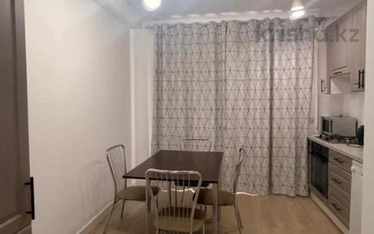 3-бөлмелі пәтер · 76 м² · 4/10 қабат, Шұғыла ш/а., Жунисова, бағасы: 42.5 млн ₸ в Алматы, Наурызбайский р-н — фото 2