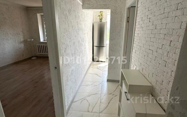 1-комнатная квартира · 36 м² · 5/5 этаж, мкр Жулдыз-2 39А за 180 000 ₸ в Алматы, Турксибский р-н — фото 2