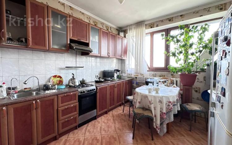 3-комнатная квартира · 72 м² · 9/9 этаж, мкр Аксай-3 27 за 41 млн ₸ в Алматы, Ауэзовский р-н — фото 22
