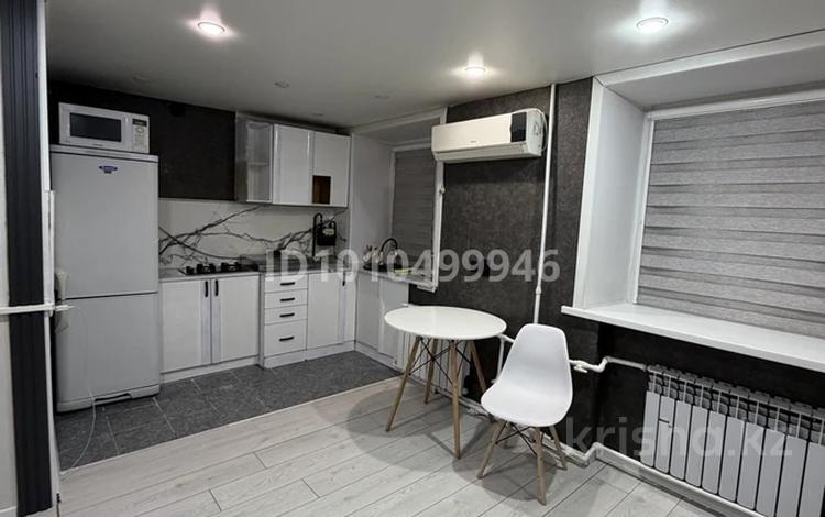 2-бөлмелі пәтер · 45 м² · 5/5 қабат, мкр Новый Город, Бухар жырау 44, бағасы: 10 000 ₸ в Караганде, Казыбек би р-н — фото 2