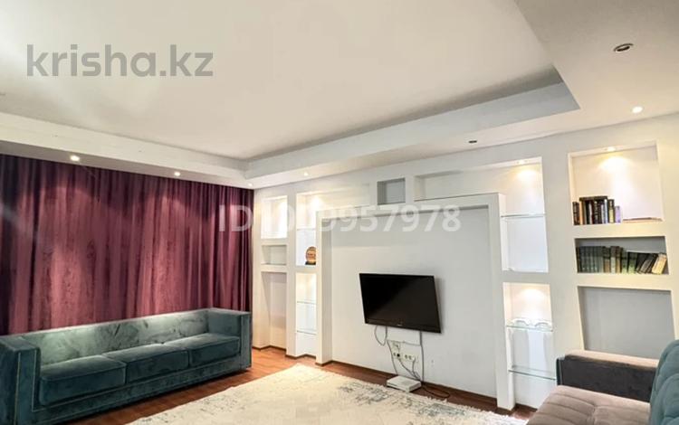 4-комнатная квартира · 400 м² · 12/13 этаж, Аль-Фараби 95 за 80 000 ₸ в Алматы, Бостандыкский р-н — фото 20