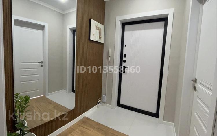 3-бөлмелі пәтер · 90 м² · 3/9 қабат, Актобе 100, бағасы: 34 млн ₸ в Уральске — фото 2