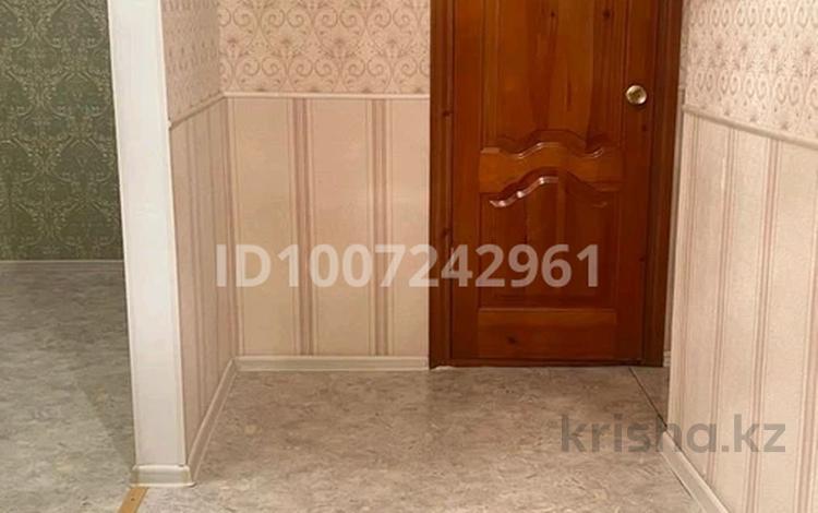 2-комнатная квартира · 62 м² · 5/5 этаж, мкр 8 41 — А.Молдагулова 41/1 за 17 млн ₸ в Актобе — фото 13