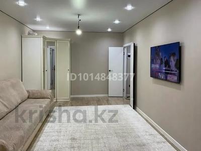 1-комнатная квартира · 54 м² · 1/9 этаж, мкр Старый Аэропорт, Самал 88 — 10микрорайон за 170 000 ₸ в Уральске