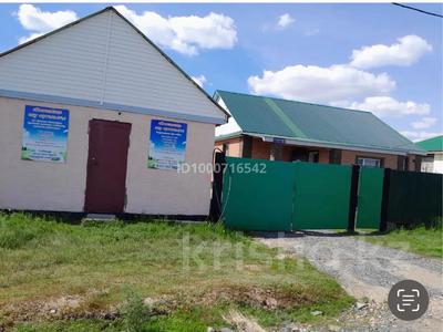 Жеке үй · 4 бөлме · 100 м² · 10 сот., Аль-фараби 67, бағасы: 27 млн 〒 в Талапкер 