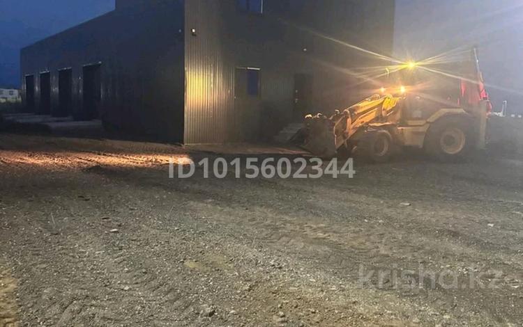 Жқб, автосервистер мен көлік жуу · 300 м², бағасы: 250 000 ₸ в Актобе, жилой массив Жанаконыс-4 — фото 2