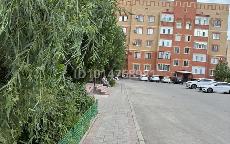 1-комнатная квартира · 44 м² · 1/5 этаж, мкр. Алтын орда, Саздинское Лесничество 228/2 за 130 000 ₸ в Актобе — фото 2