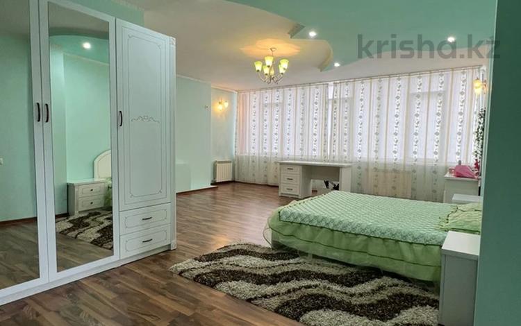 Отдельный дом · 6 комнат · 600 м², Улытау 11 за ~ 200 млн ₸ в Актобе — фото 14
